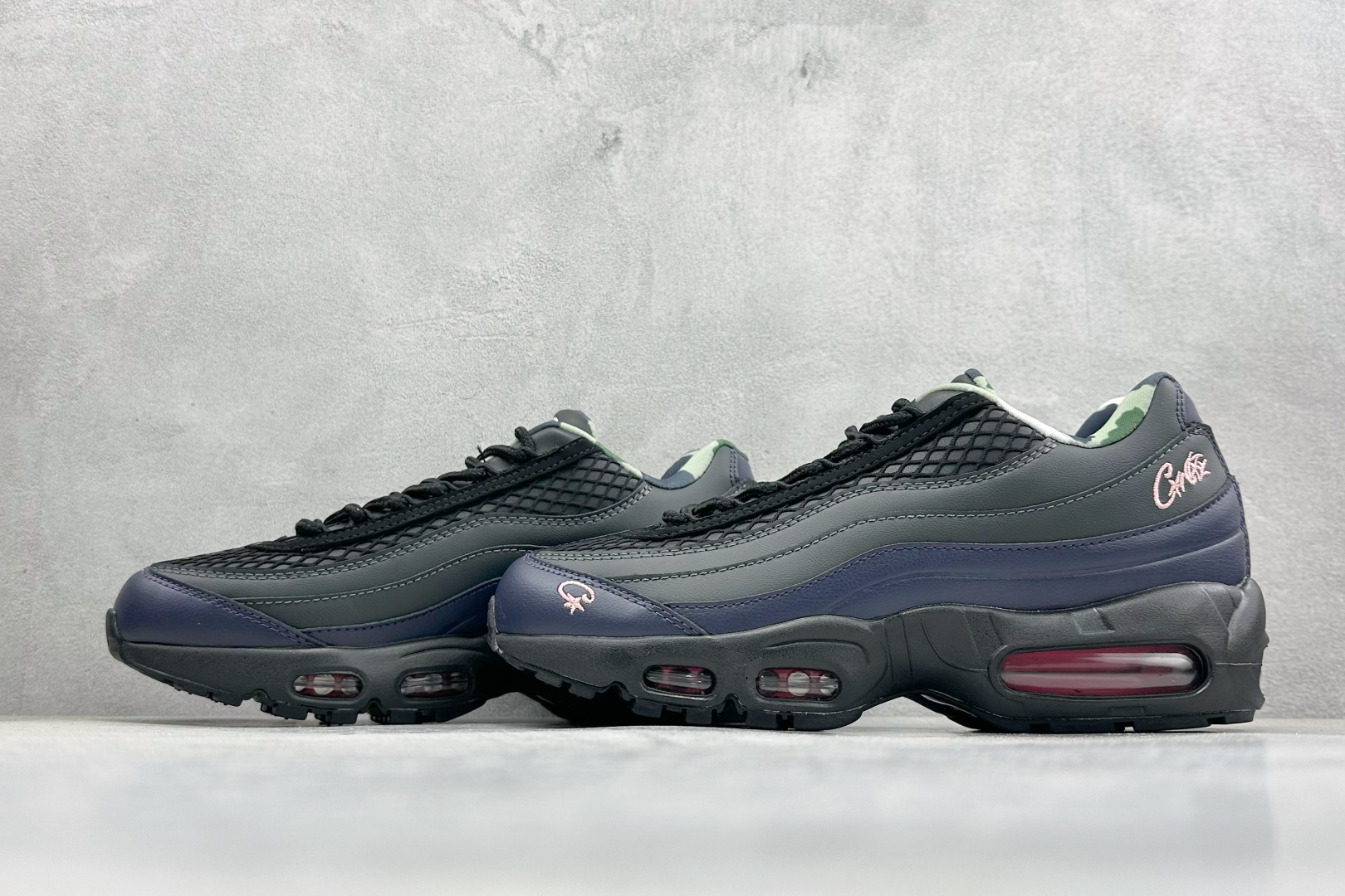 200 NK Air Max 95 SP 潮流百搭休闲气垫缓震慢跑鞋 FB2709-001