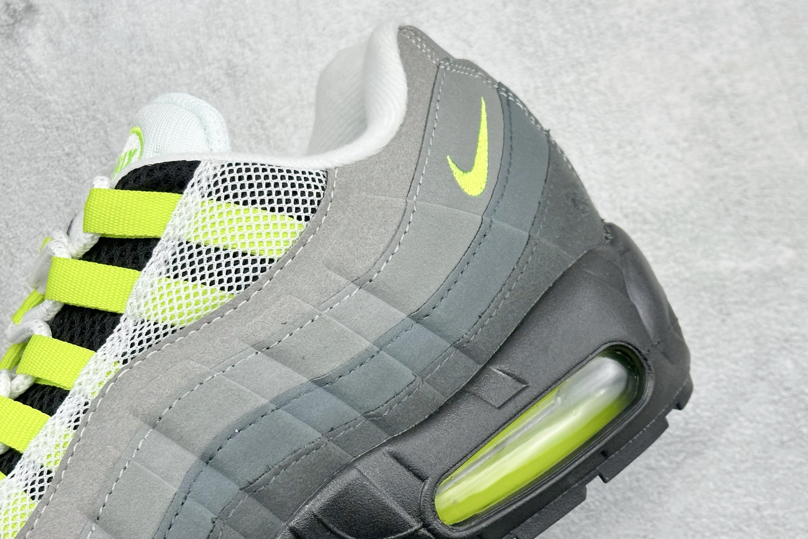 200 NK Air Max 95 SP 潮流百搭休闲气垫缓震慢跑鞋 CT1689-001