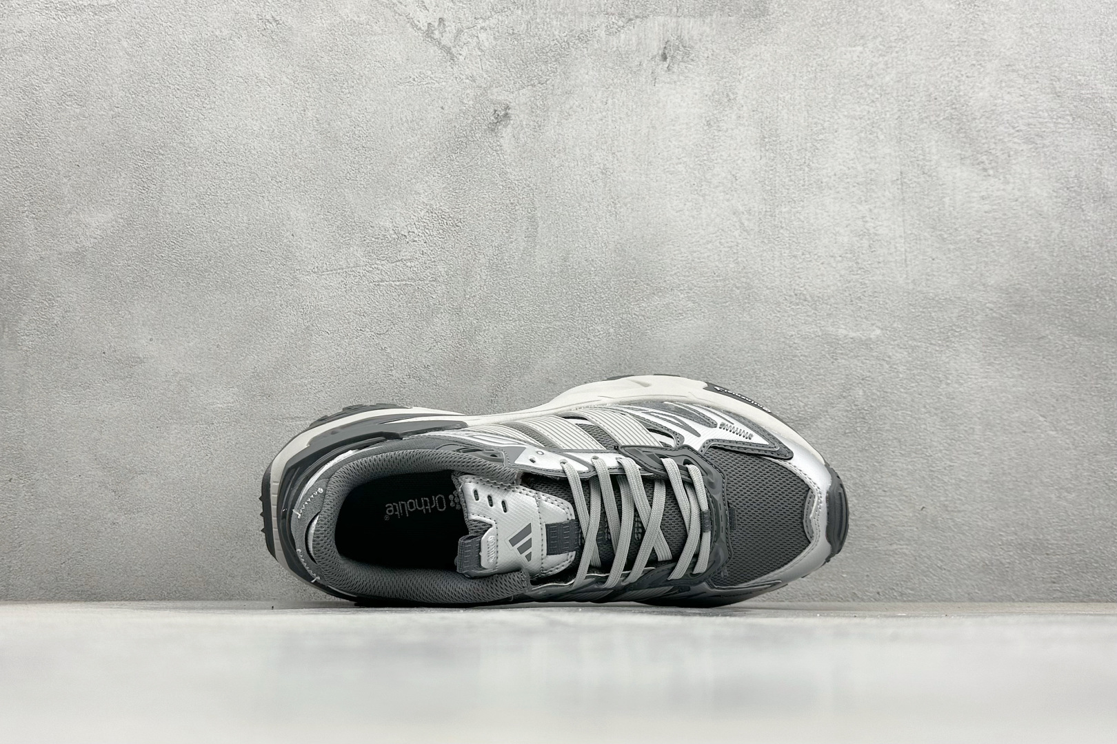 200 XS版AdidXLG StoEdge 阿迪复古透气休闲老爹鞋 KK1002