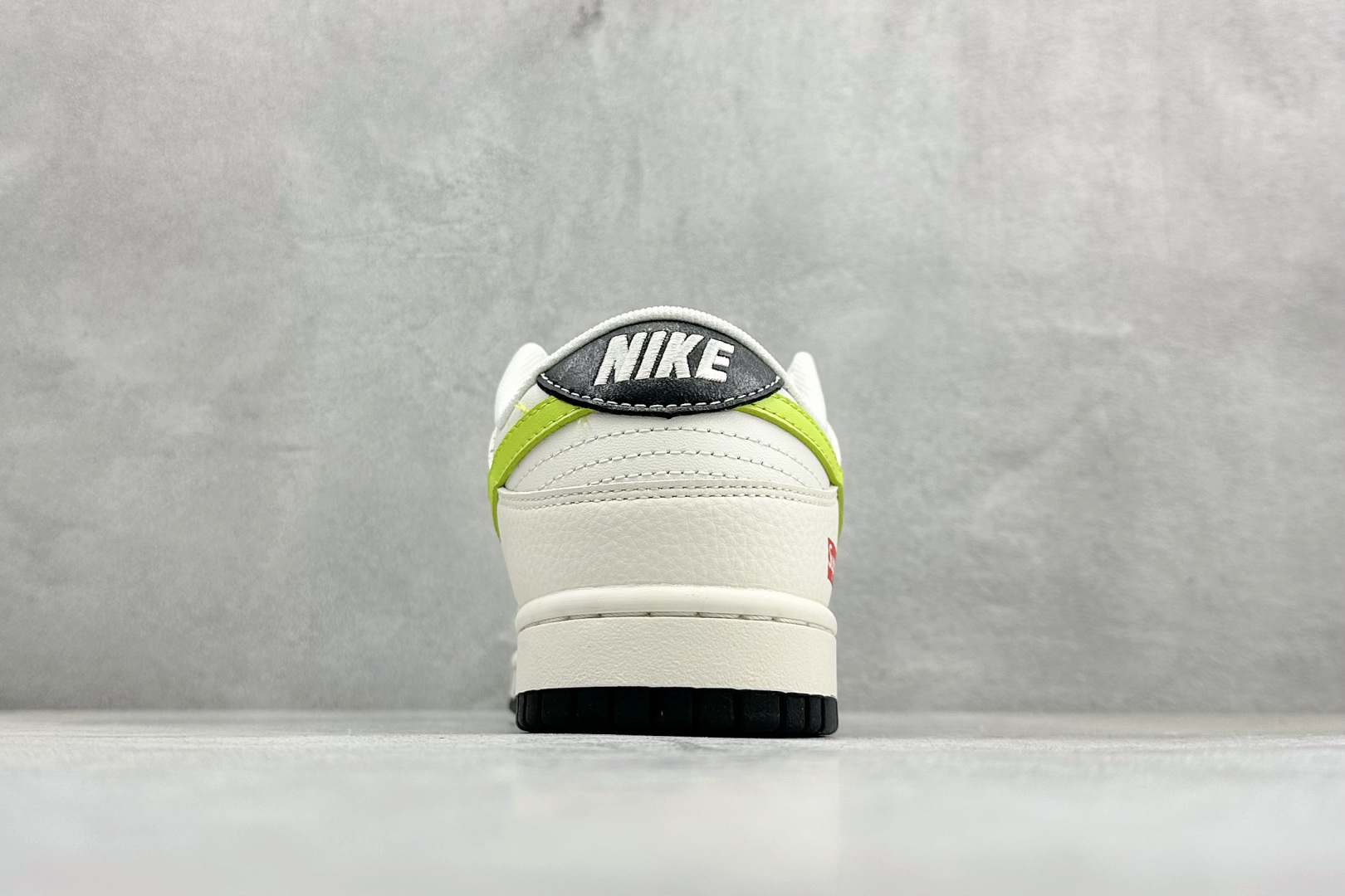 280 XC版Nike SB Dunk Low Supreme联名 荧光绿勾 周年高端定制 低帮休闲板鞋 XS6089-625