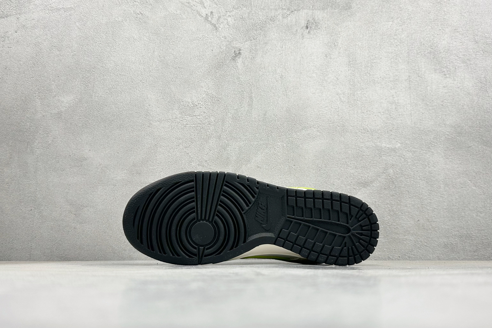 280 XC版Nike SB Dunk Low Supreme联名 荧光绿勾 周年高端定制 低帮休闲板鞋 XS6089-625