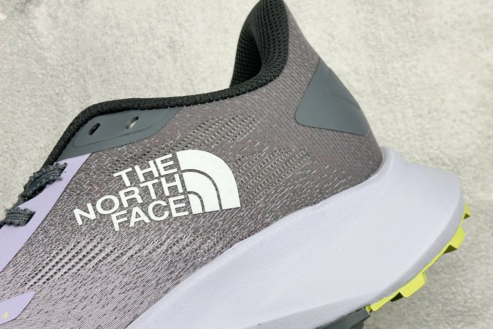 180 北面 M VECTIV ENDURIS 4 圆头系带减震耐磨低帮徒步鞋 NS97R04B