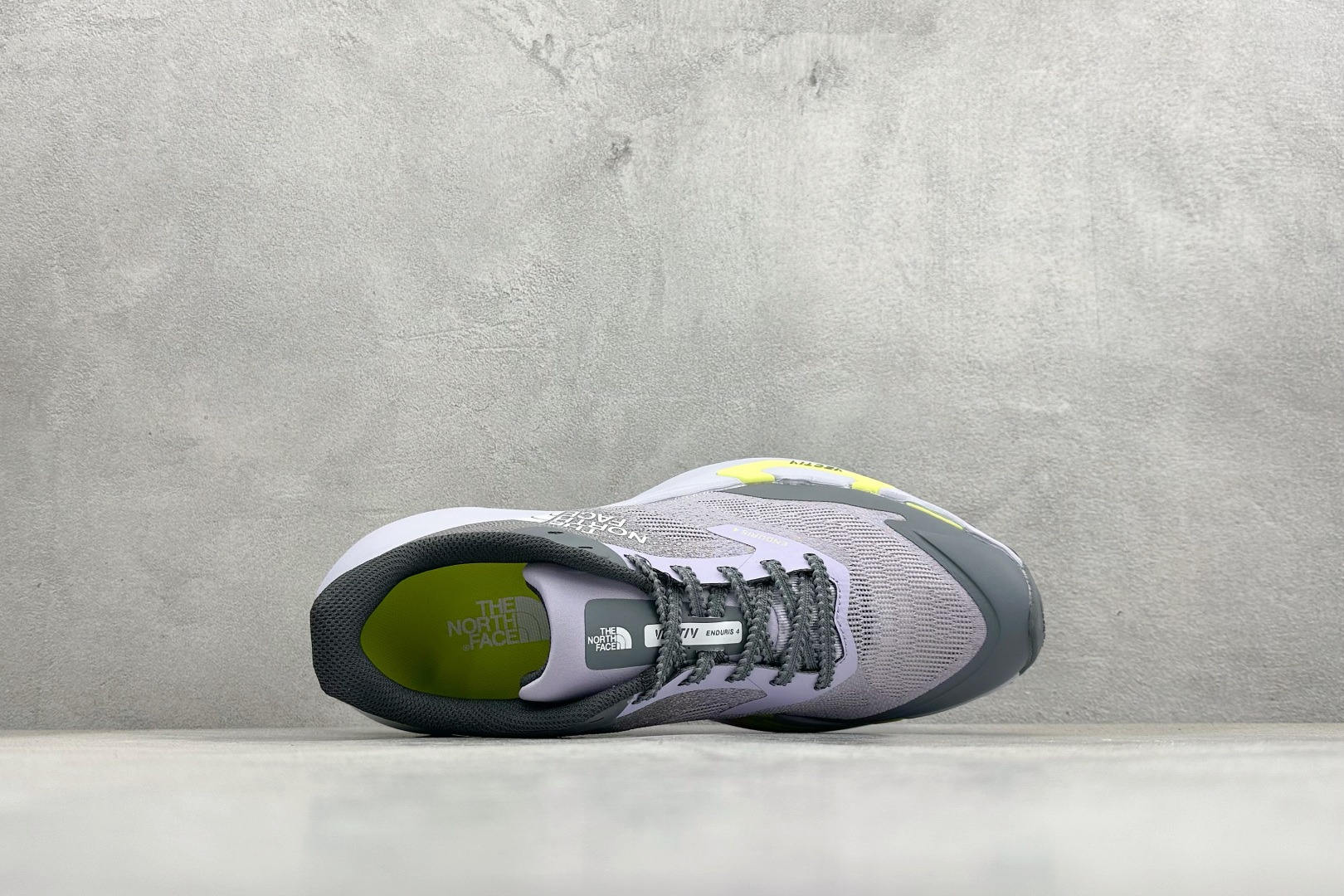 180 北面 M VECTIV ENDURIS 4 圆头系带减震耐磨低帮徒步鞋 NS97R04B