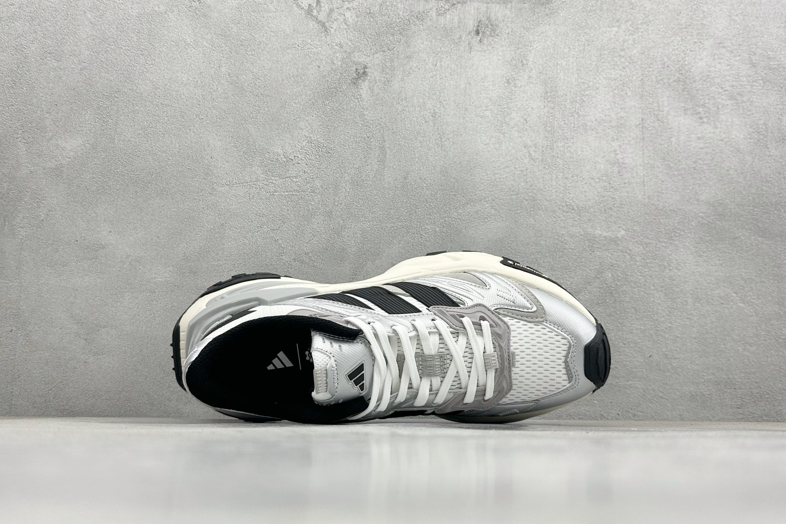 200 AdidXLG STOEDGE 舒适百搭减震耐磨透气老爹鞋 JS0059