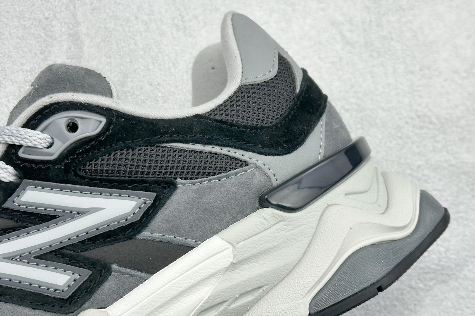 210 New Balance NB9060系列 复古休闲运动慢跑鞋 U9060JBD-Chinese UA Cheap High Quatity Brand Clothes Bags handbags Sneakers wholesale wholesaler seller from China Factory suppliers Fashion Clothing Shoes best Quality Beautiful Price 210 New Balance NB9060系列 复古休闲运动慢跑鞋 U9060JBD