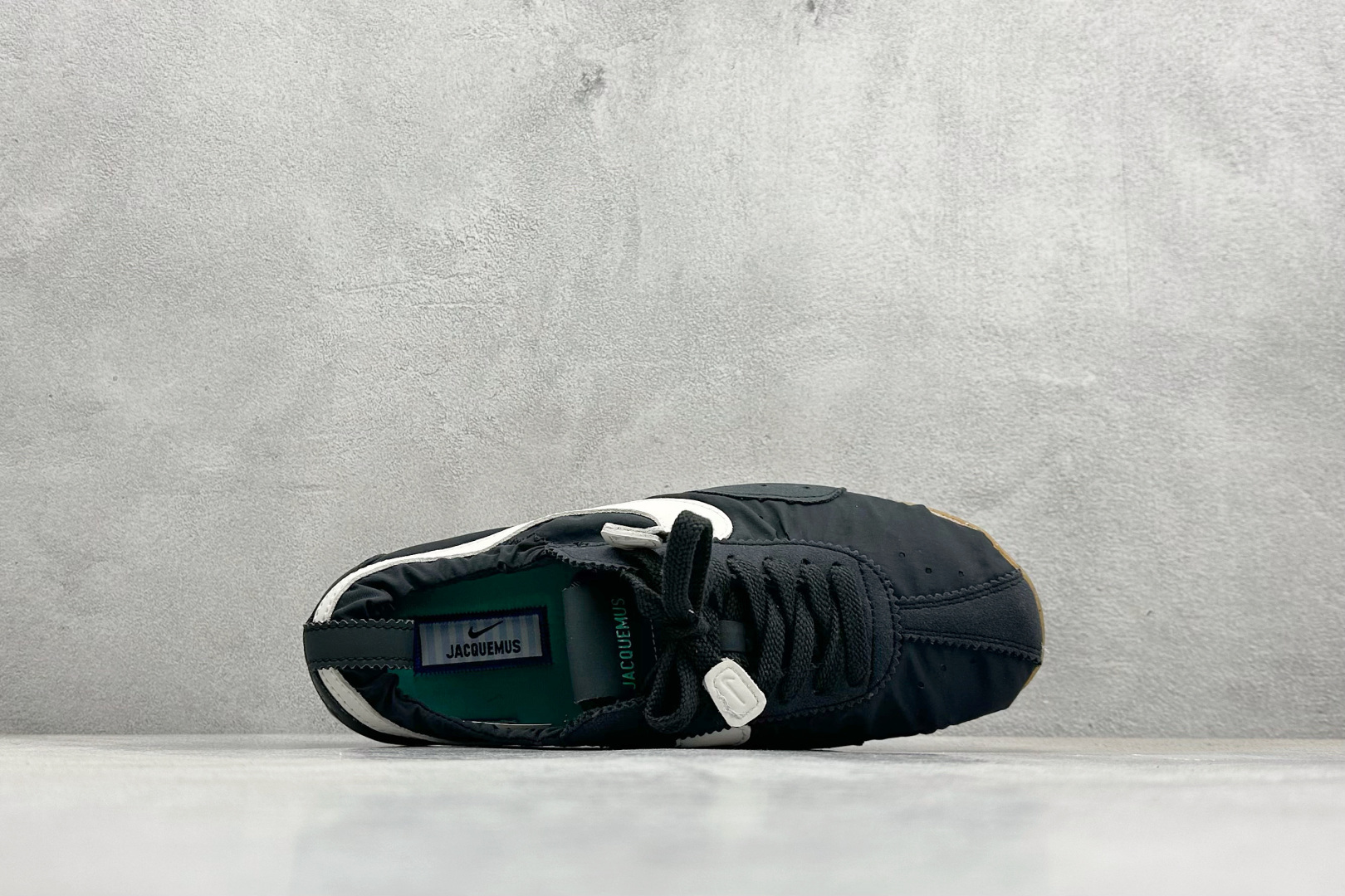 💰 NK Moon Shoe x Jacquemus 联名尼龙复古柔软舒适薄底休闲鞋欧美‍走秀‍‍款英伦