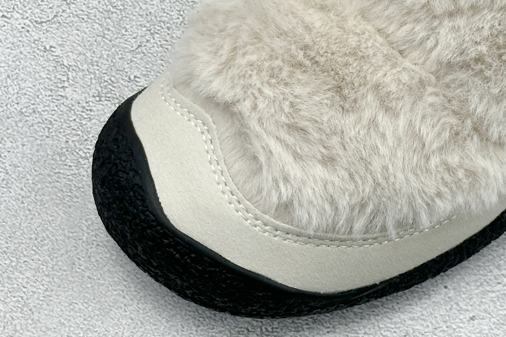 190 GX版KEEN Howser 3 Slide 小羊蹄 保暖舒适 户外休闲 防滑耐磨 低帮 生活休闲鞋 1022258