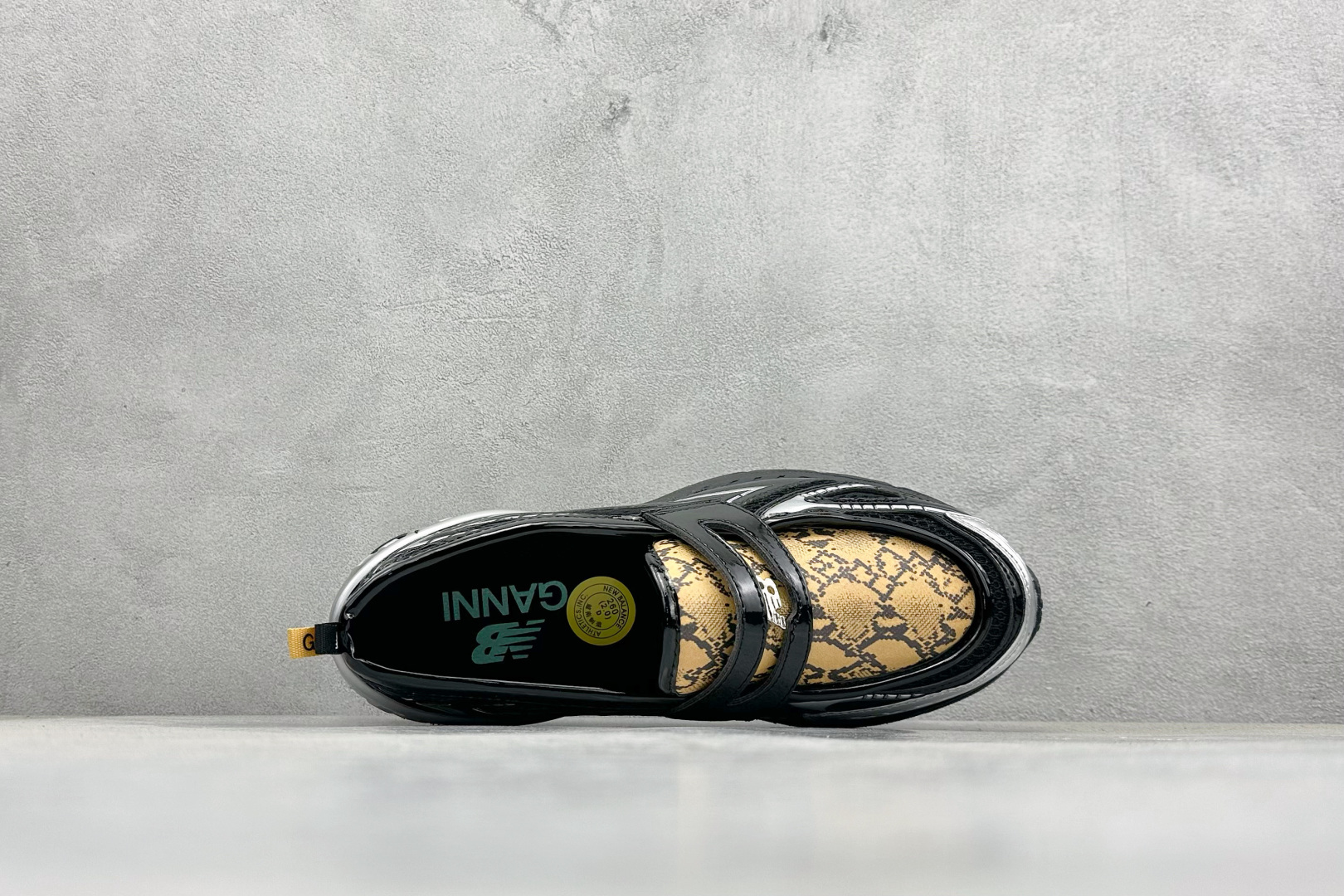 180 RA版New Balance 1906一脚蹬 减震防滑耐磨 低帮 生活休闲鞋 U1906LGA