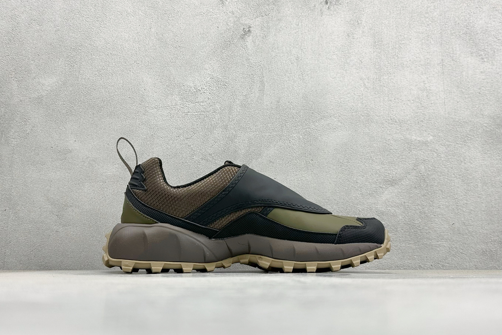 180 GS版Nike ACG Phassad 耐克时尚舒适 抓地登山徒步鞋 HM7133-201A