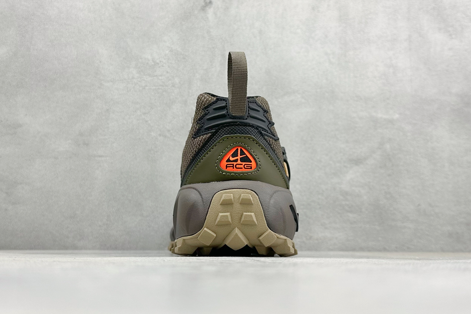 180 GS版Nike ACG Phassad 耐克时尚舒适 抓地登山徒步鞋 HM7133-201A