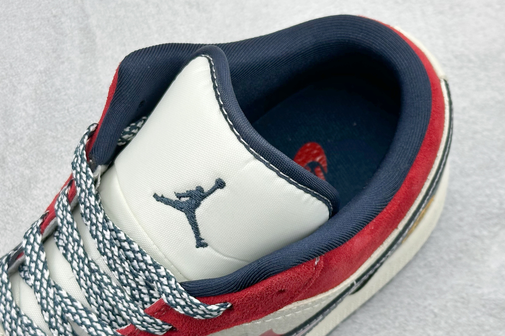 280 XC版Nike Jordan Air Jordan 1“红蓝双勾” 高端定制 低帮 复古 减震 防滑 耐磨 篮球鞋 LR8888-017