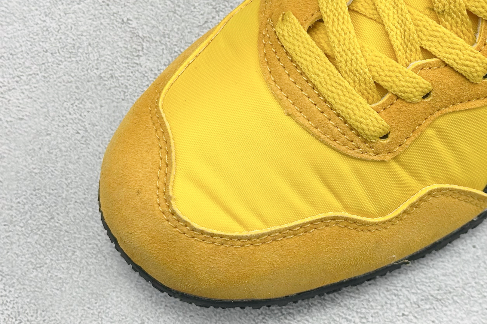 150 CH版Onitsuka Serrano 系列 亚瑟士鬼冢虎 复古经典板鞋 1183B400-755