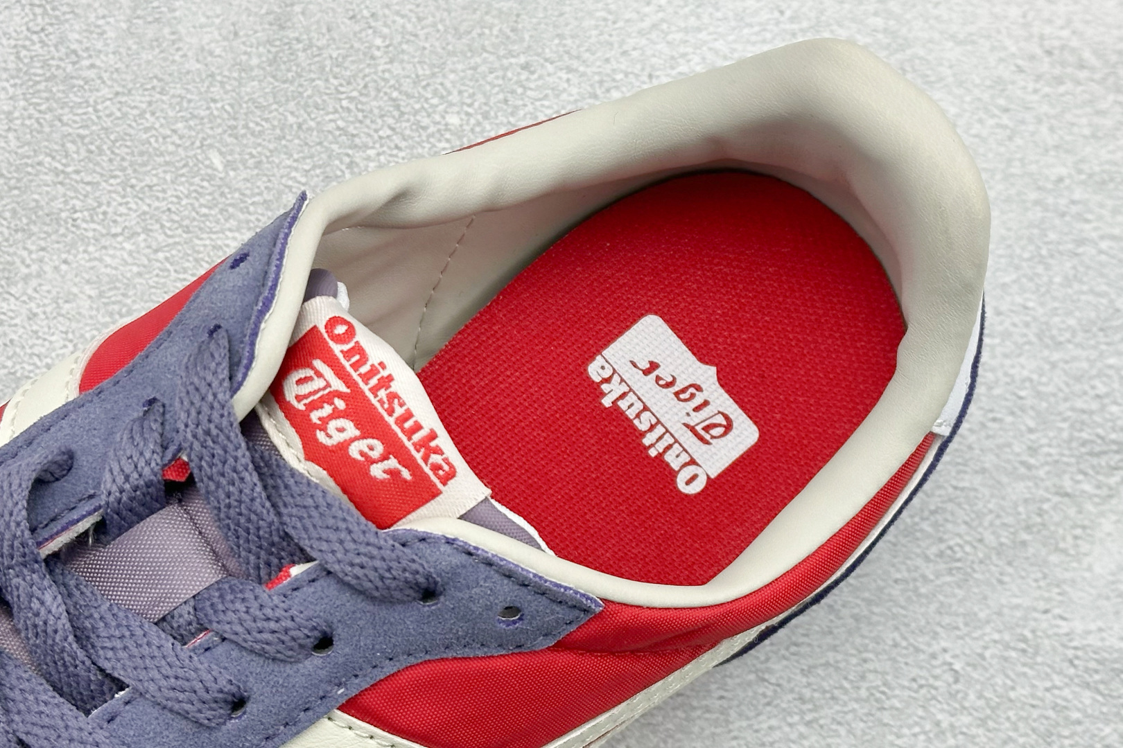 150 CH版Onitsuka Serrano 系列 亚瑟士鬼冢虎 复古经典板鞋 1183B400-501