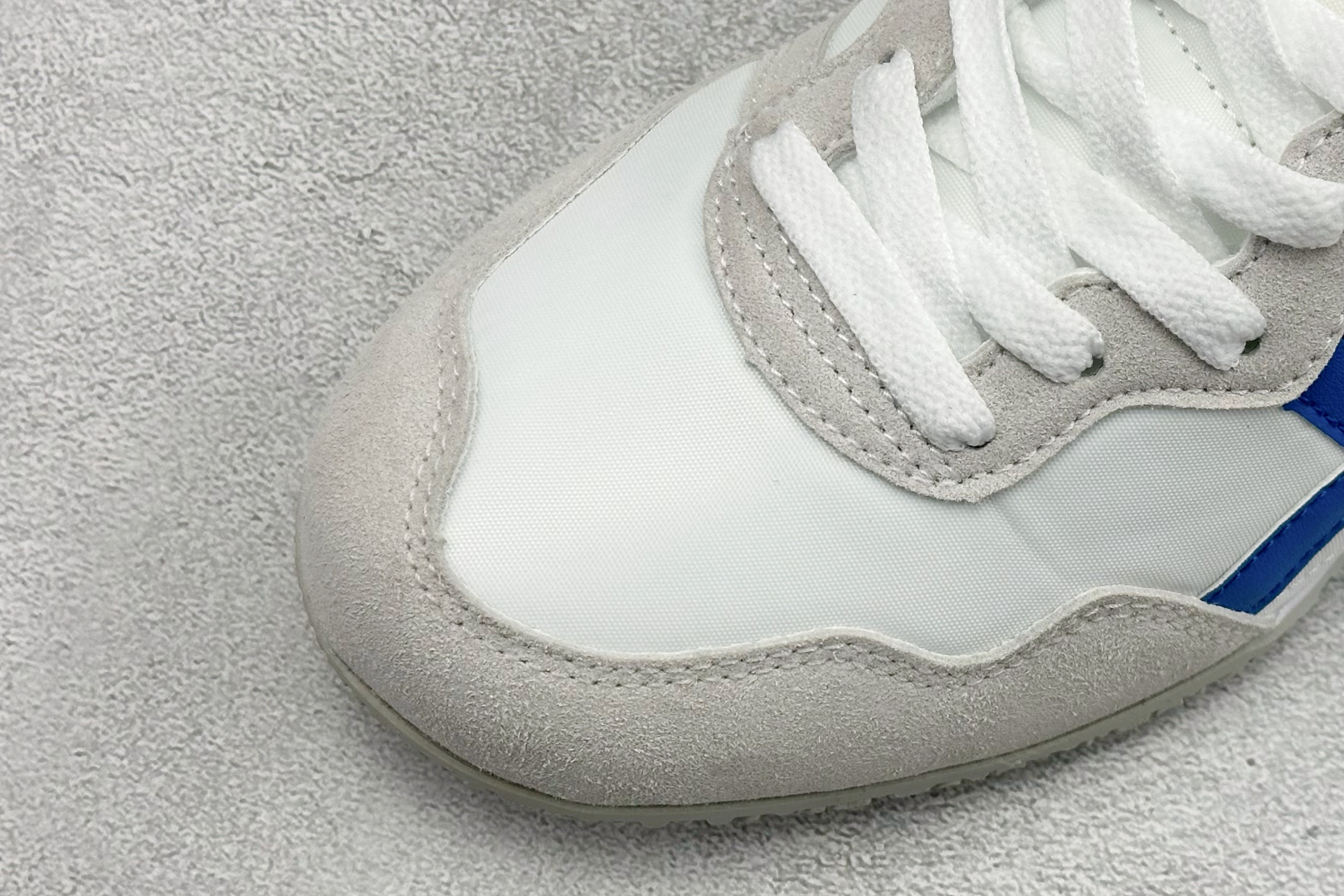 150 CH版Onitsuka Serrano 系列 亚瑟士鬼冢虎 复古经典板鞋 1183B400-100