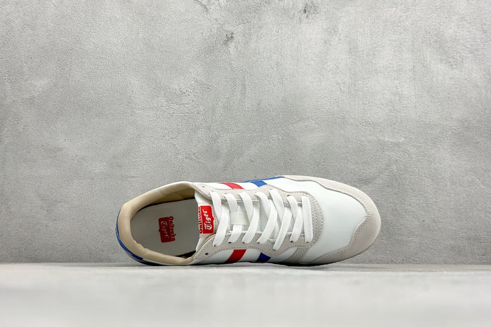 150 CH版Onitsuka Serrano 系列 亚瑟士鬼冢虎 复古经典板鞋 1183B400-100