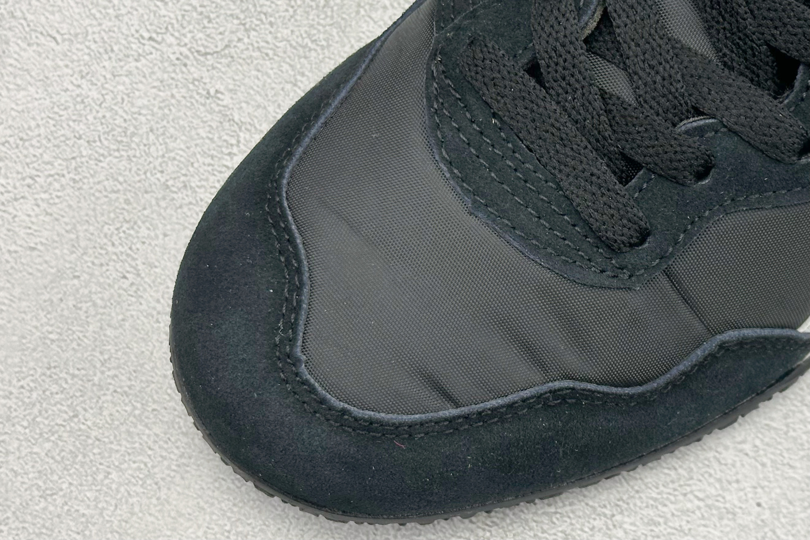 150 CH版Onitsuka Serrano 系列 亚瑟士鬼冢虎 复古经典板鞋1183B400-001