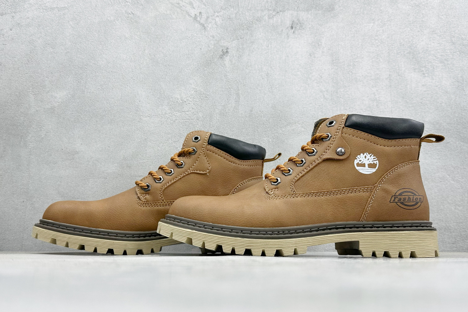 220 Timberland 天伯伦/添柏岚2025秋冬 经典高帮休闲男鞋 TB99556