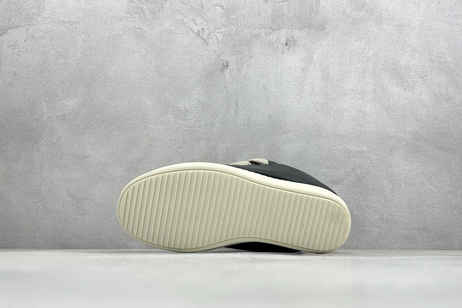 470 M版瑞克 欧文斯Rick owens 主线 经典西瓜头 RO低帮厚底粗绑带纯黑皮面 16405-26405