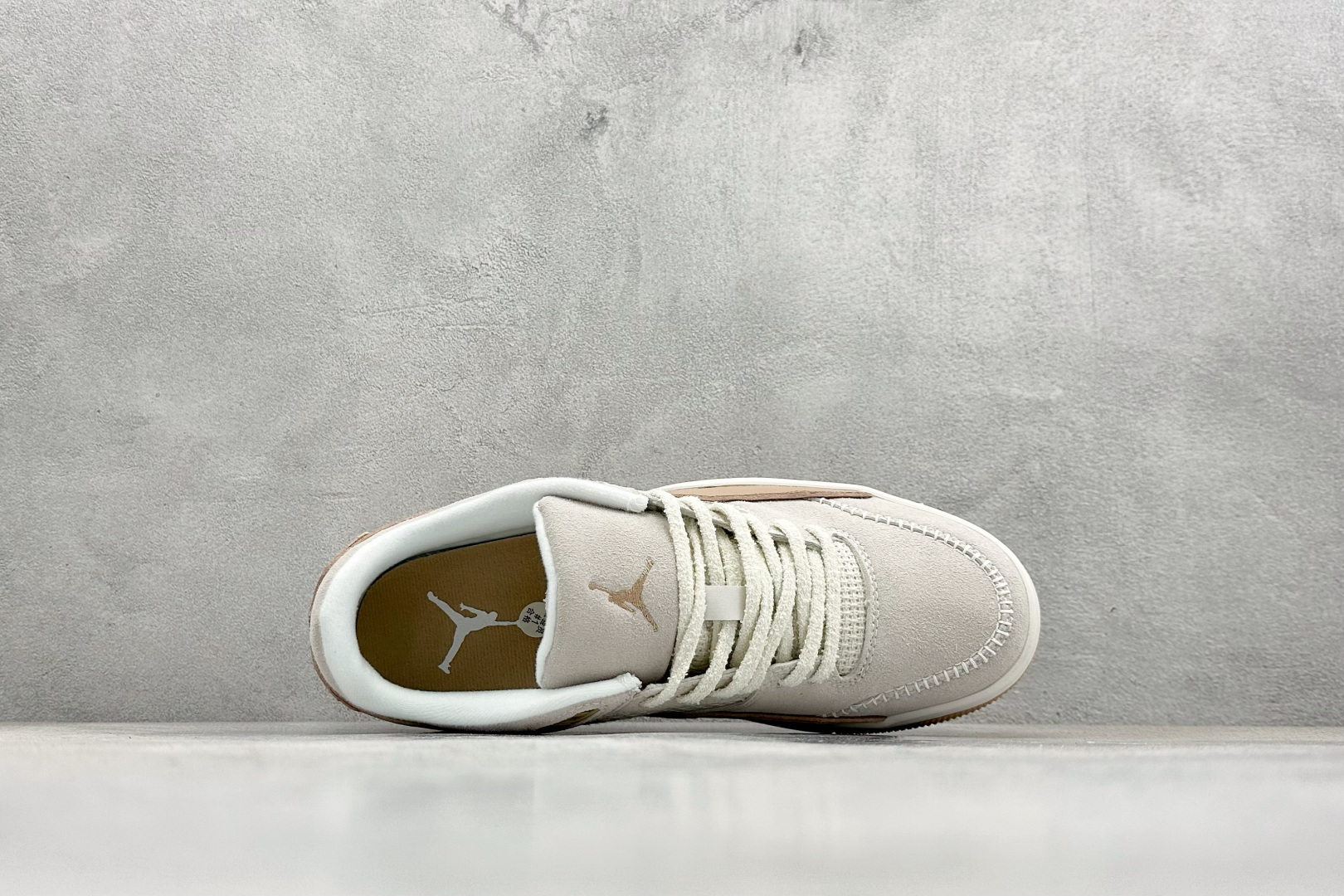 180 Jordan FLIGHT COURT SP 低帮板鞋 IB4414-120