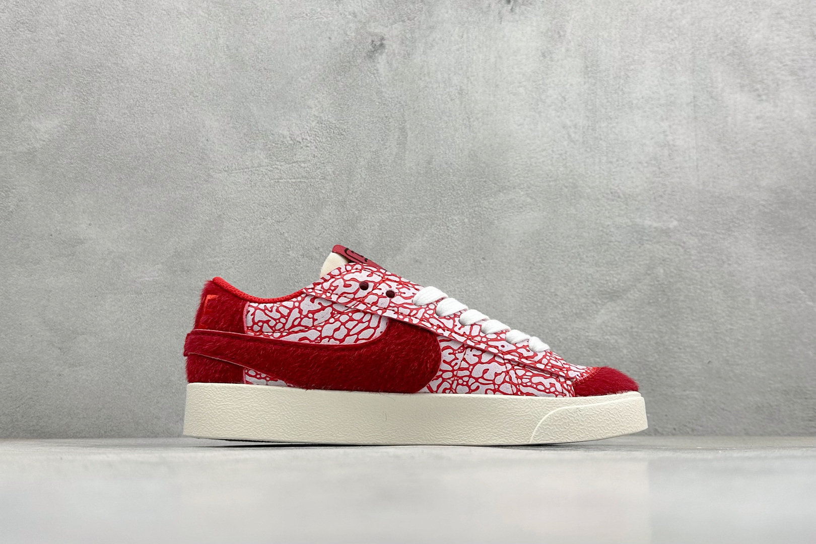 140 Nike Blazer Low ‘77 Jumbo 马年限定 全新焕新升级经典 Blazer 鞋款 DQ1470-142