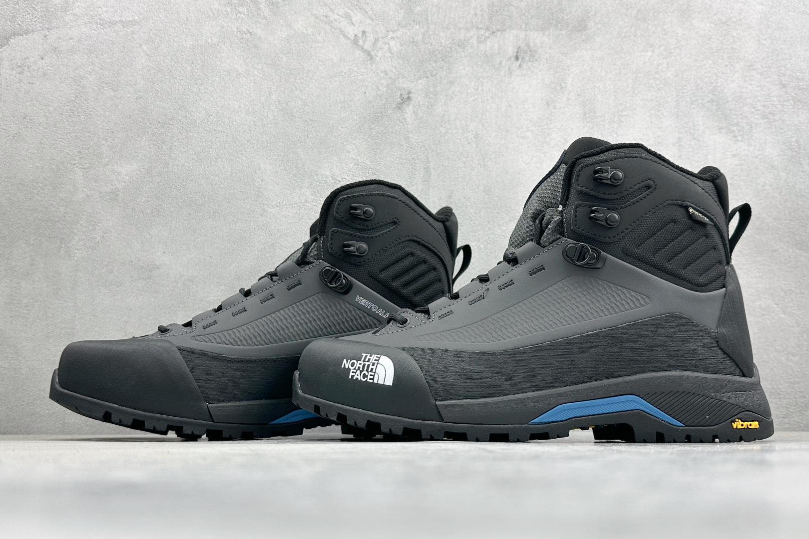320 The North M Verto Alpine Mid Gore-Tex 北面舒适耐磨透气高帮生活鞋 NF0A83NBMN8-601