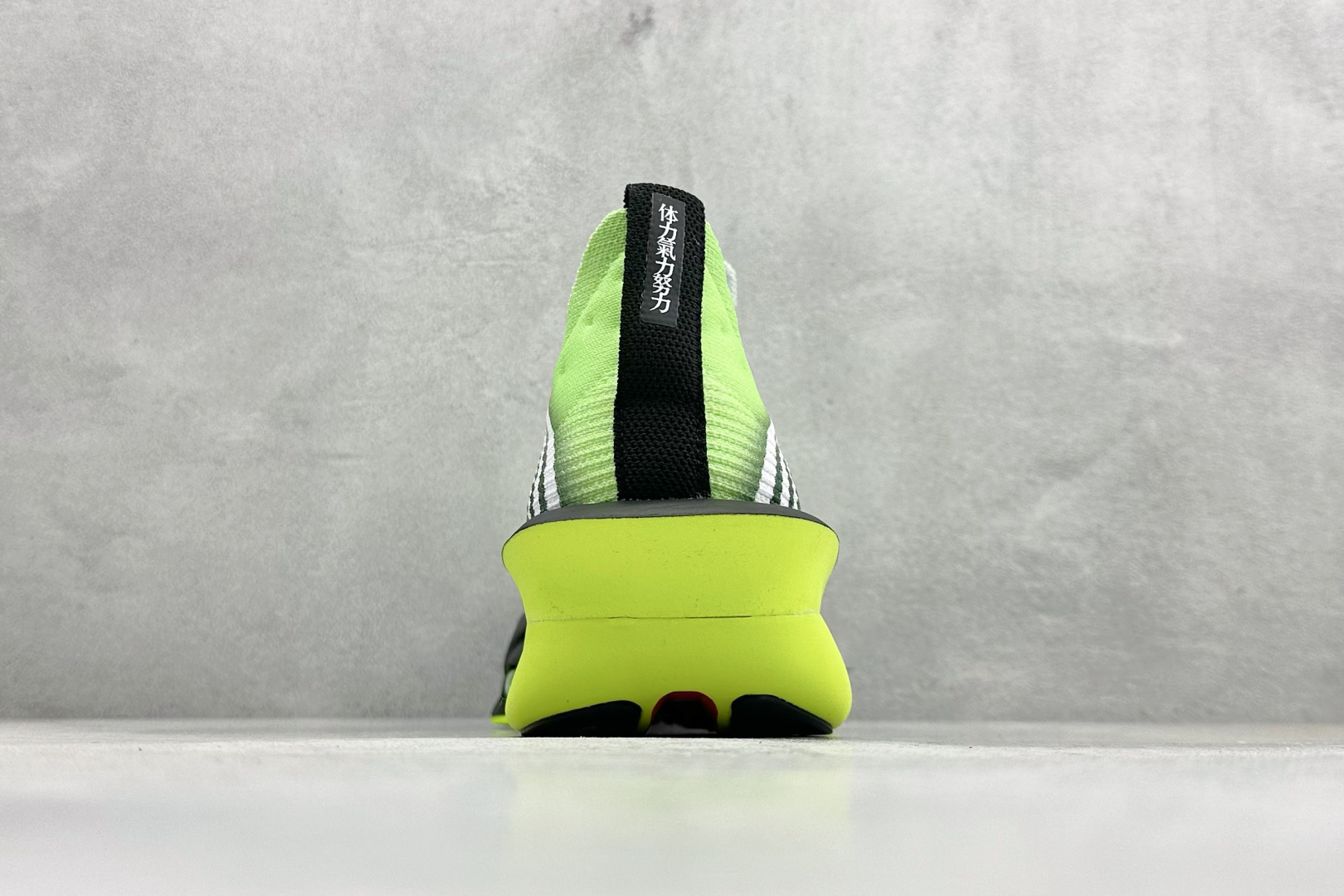 200 Nike Zoom VaporFly Next% 3 ”Prototype” 全新超级马拉松跑鞋 IM8066-999