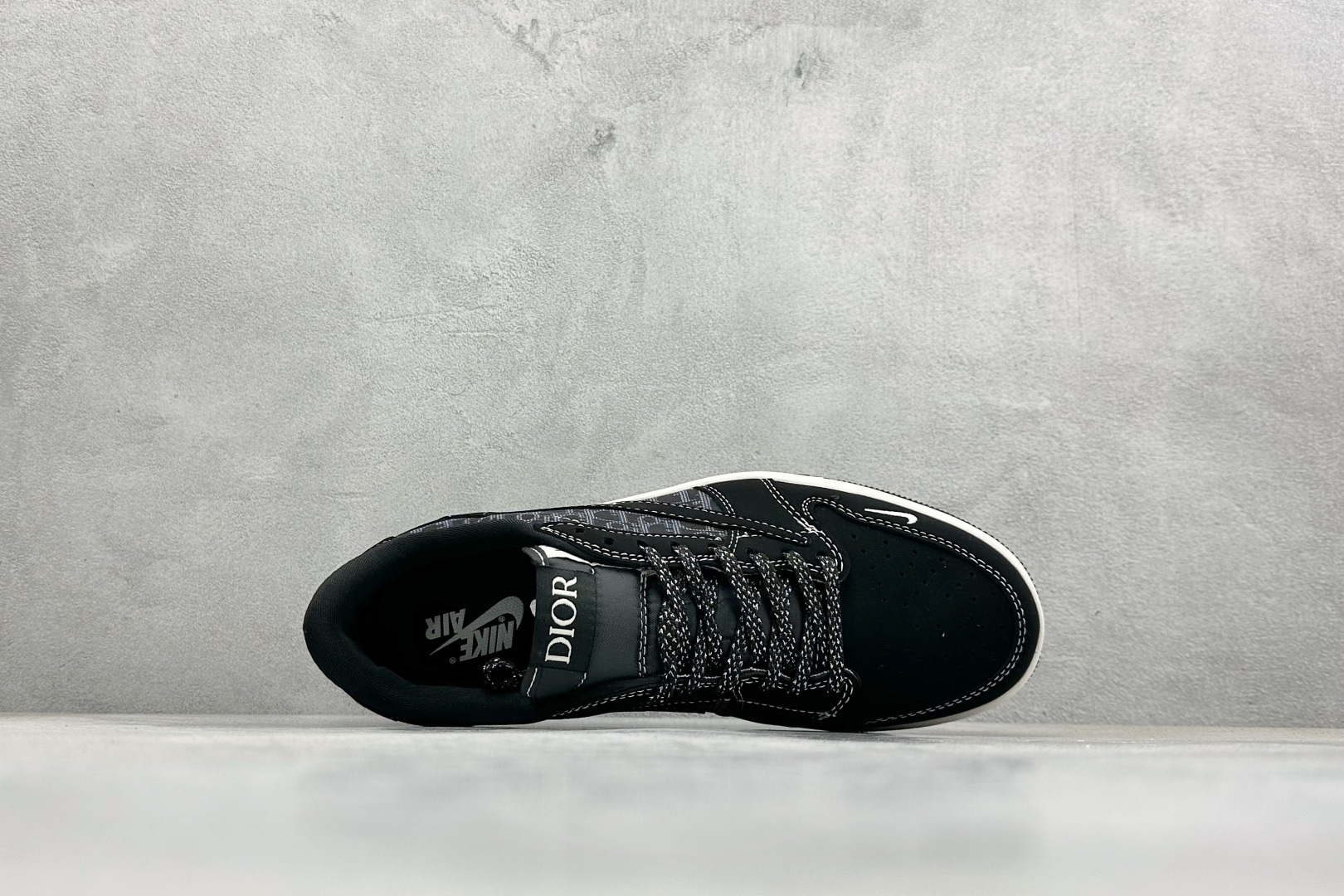 260 Air Jordan 1 Low AJ1 乔1 Dior联名 倒钩高端定制 低帮复古篮球鞋JW1188-167