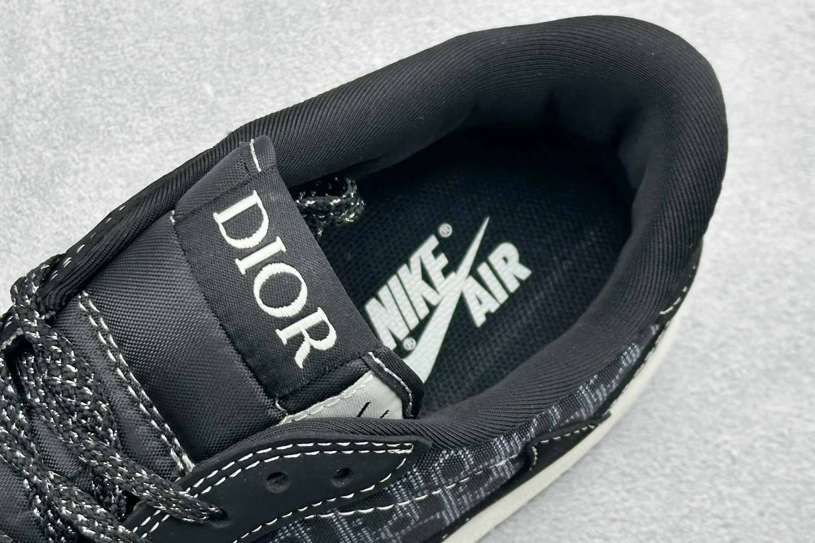 260 Air Jordan 1 Low AJ1 乔1 Dior联名 倒钩高端定制 低帮复古篮球鞋JW1188-167