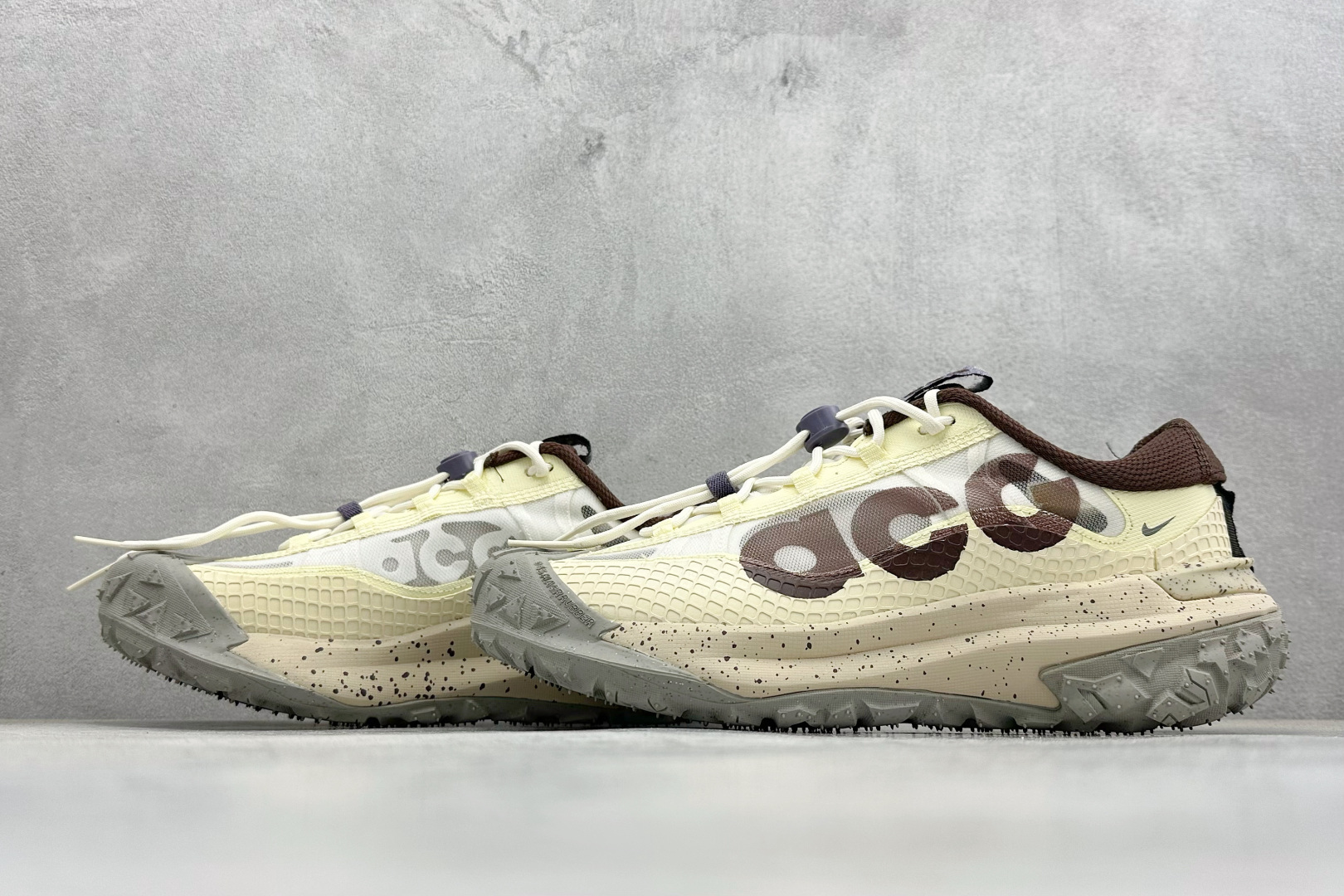 200 NK ACG MOUNTAIN FLY 2 LOW 户外登山系列低帮休闲动运徒步鞋 FH5700-121