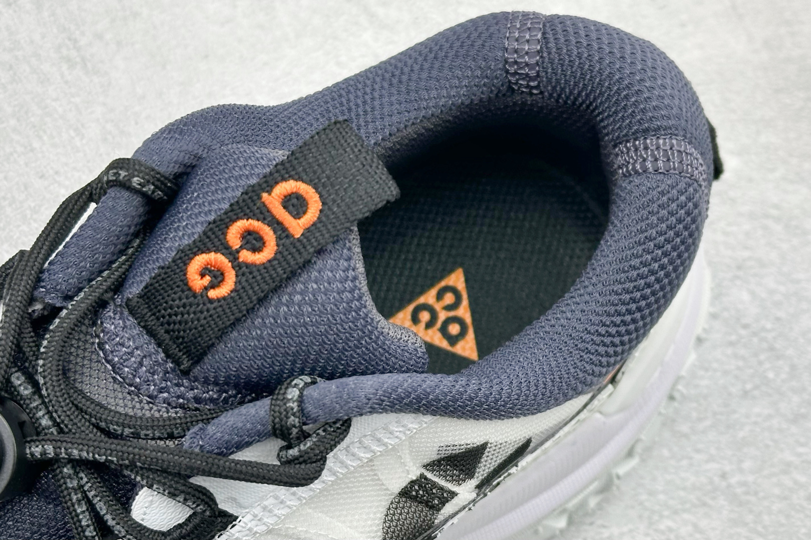 200 NK ACG MOUNTAIN FLY 2 LOW 户外登山系列低帮休闲动运徒步鞋 DV7903-001