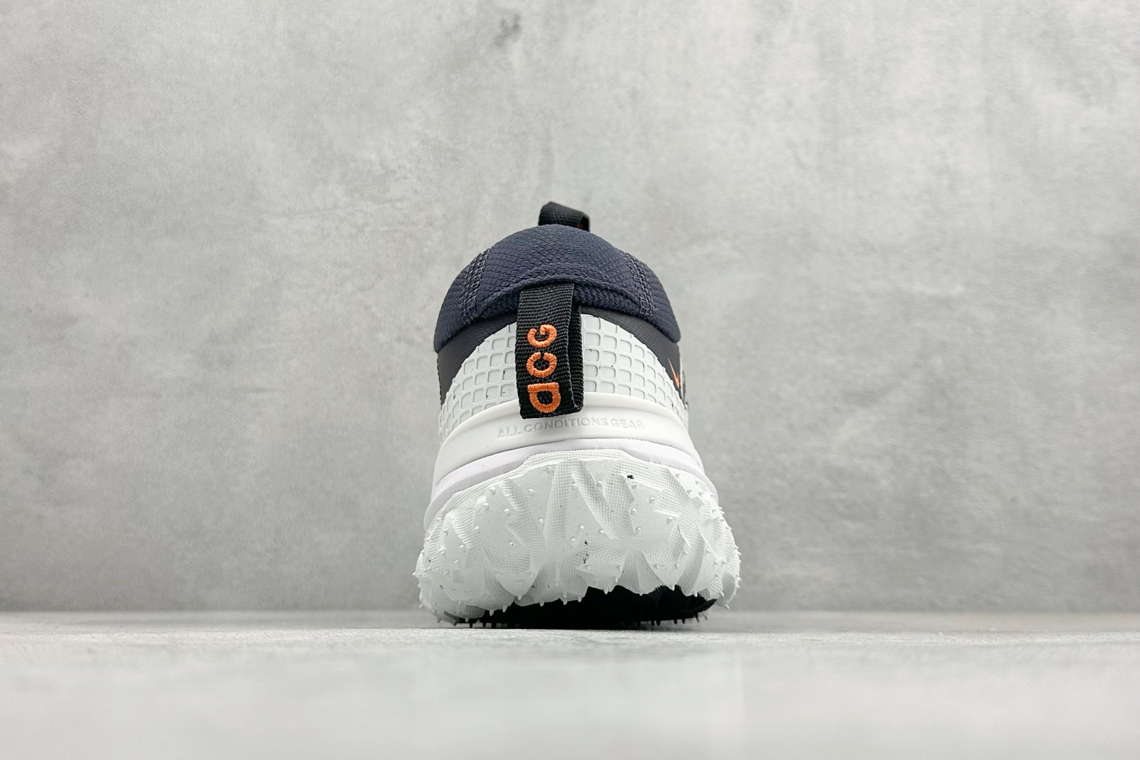 200 NK ACG MOUNTAIN FLY 2 LOW 户外登山系列低帮休闲动运徒步鞋 DV7903-001