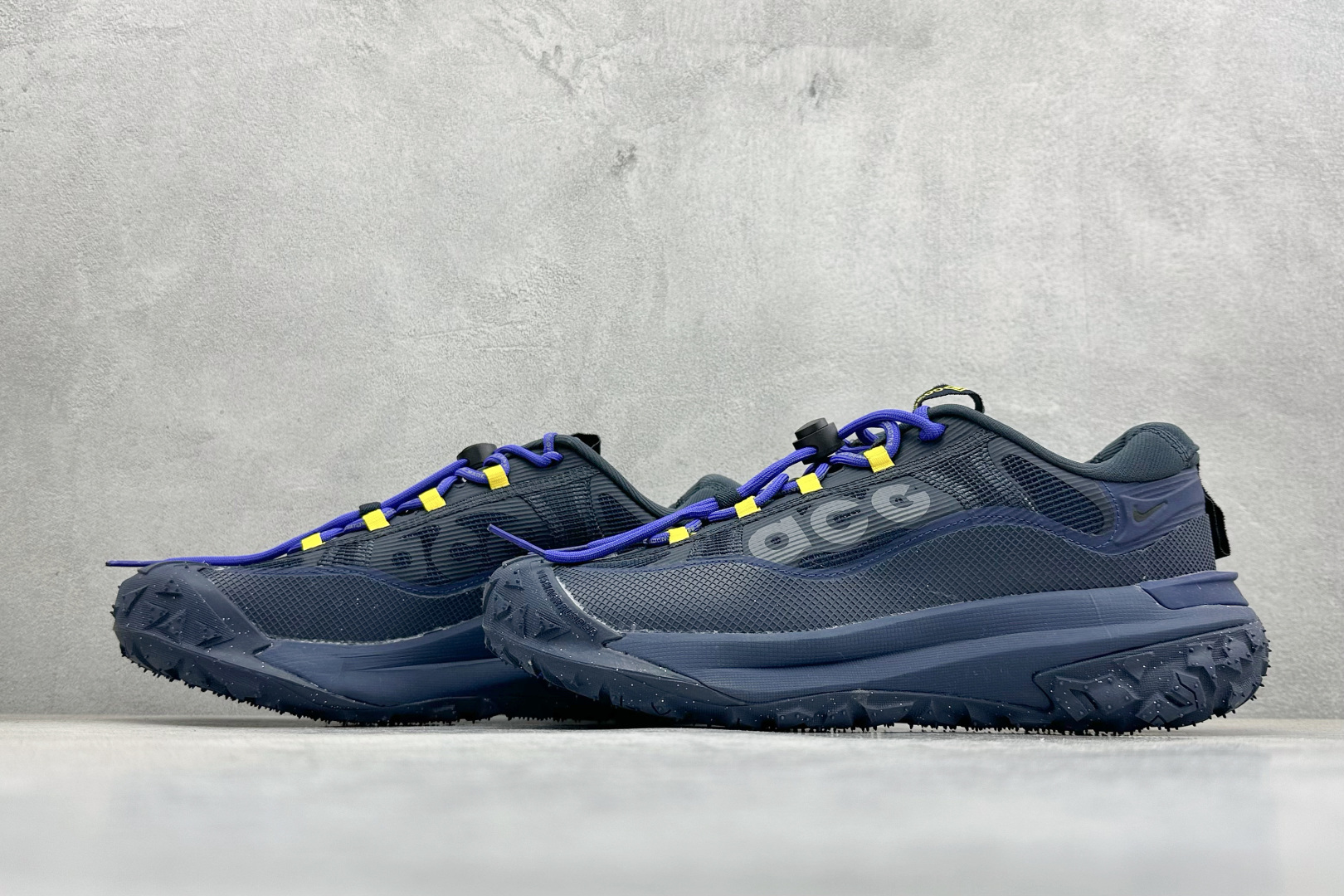 200 NK ACG MOUNTAIN FLY 2 LOW 户外登山系列低帮休闲动运徒步鞋 HF6245-400