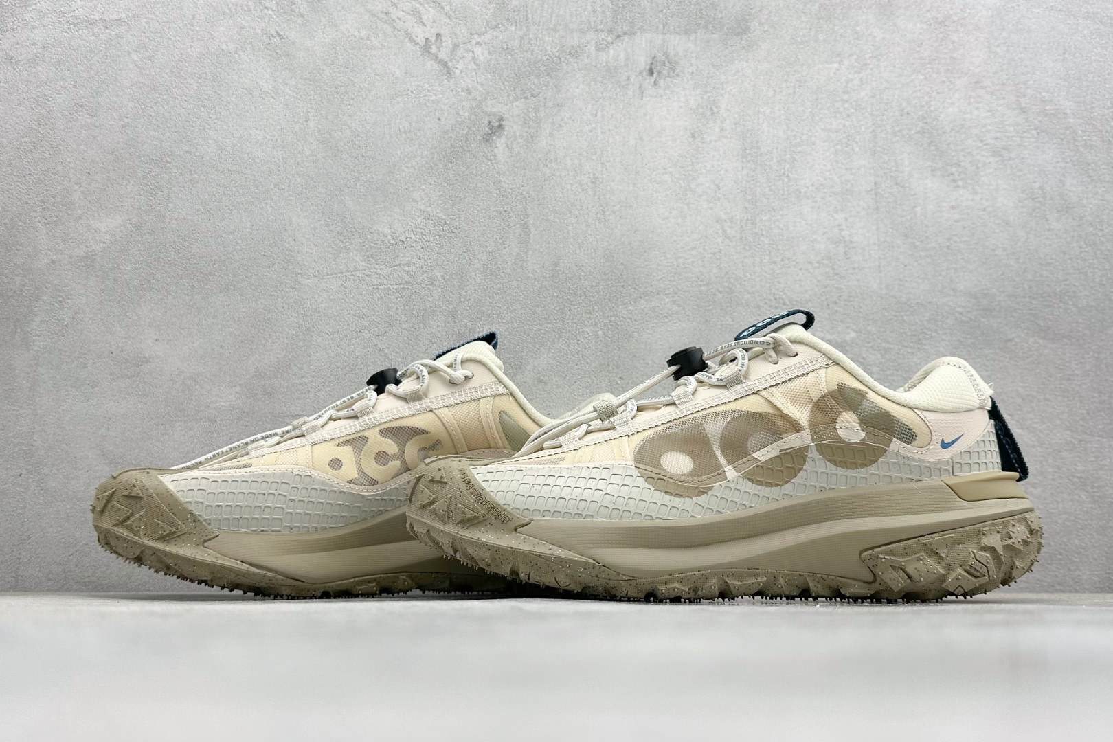 200 NK ACG MOUNTAIN FLY 2 LOW 户外登山系列低帮休闲动运徒步鞋 DV7903-101
