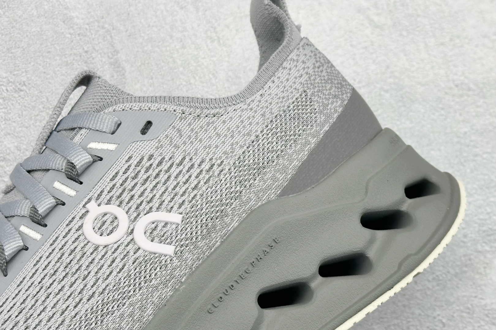 170 XD版CIoudsurfer Max 昂跑 舒适轻便减震耐磨跑步鞋 3MF30224095