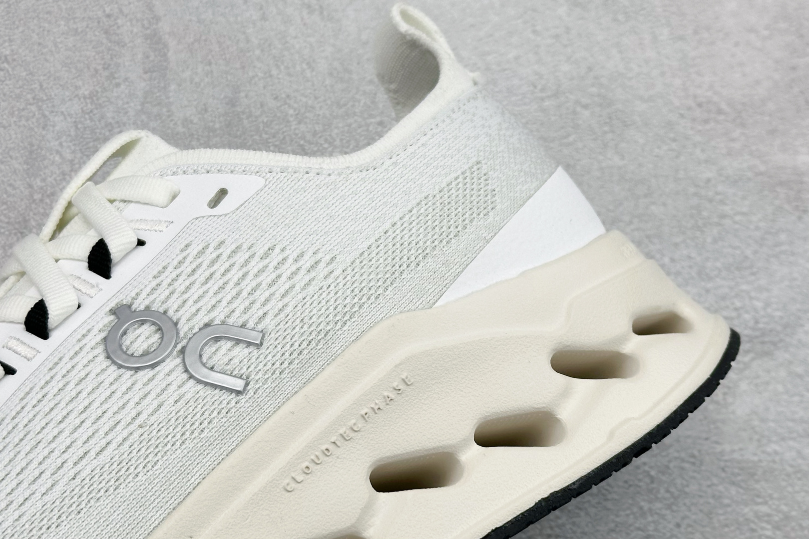 170 XD版CIoudsurfer Max 昂跑 舒适轻便减震耐磨跑步鞋 3MF3022