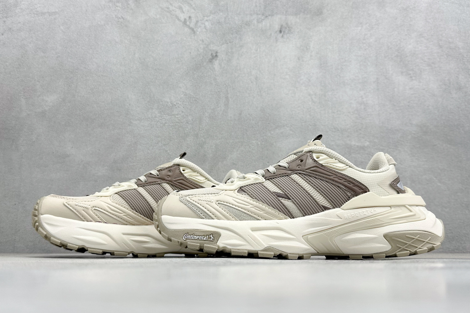 XS版AdidXLG StoEdge 阿迪复古透气休闲老爹鞋 KK1003-莆田鞋,莆田鞋货源,高仿鞋,高仿鞋货源,安福档口,莆田高仿鞋,莆田鞋批发,高仿鞋批发,莆田高仿运动鞋,高仿运动鞋,莆田运动鞋 XS版AdidXLG StoEdge 阿迪复古透气休闲老爹鞋 KK1003