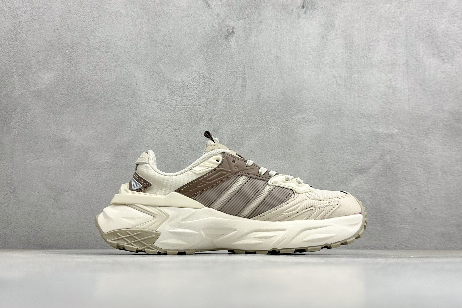 XS版AdidXLG StoEdge 阿迪复古透气休闲老爹鞋 KK1003-莆田鞋,莆田鞋货源,高仿鞋,高仿鞋货源,安福档口,莆田高仿鞋,莆田鞋批发,高仿鞋批发,莆田高仿运动鞋,高仿运动鞋,莆田运动鞋 XS版AdidXLG StoEdge 阿迪复古透气休闲老爹鞋 KK1003