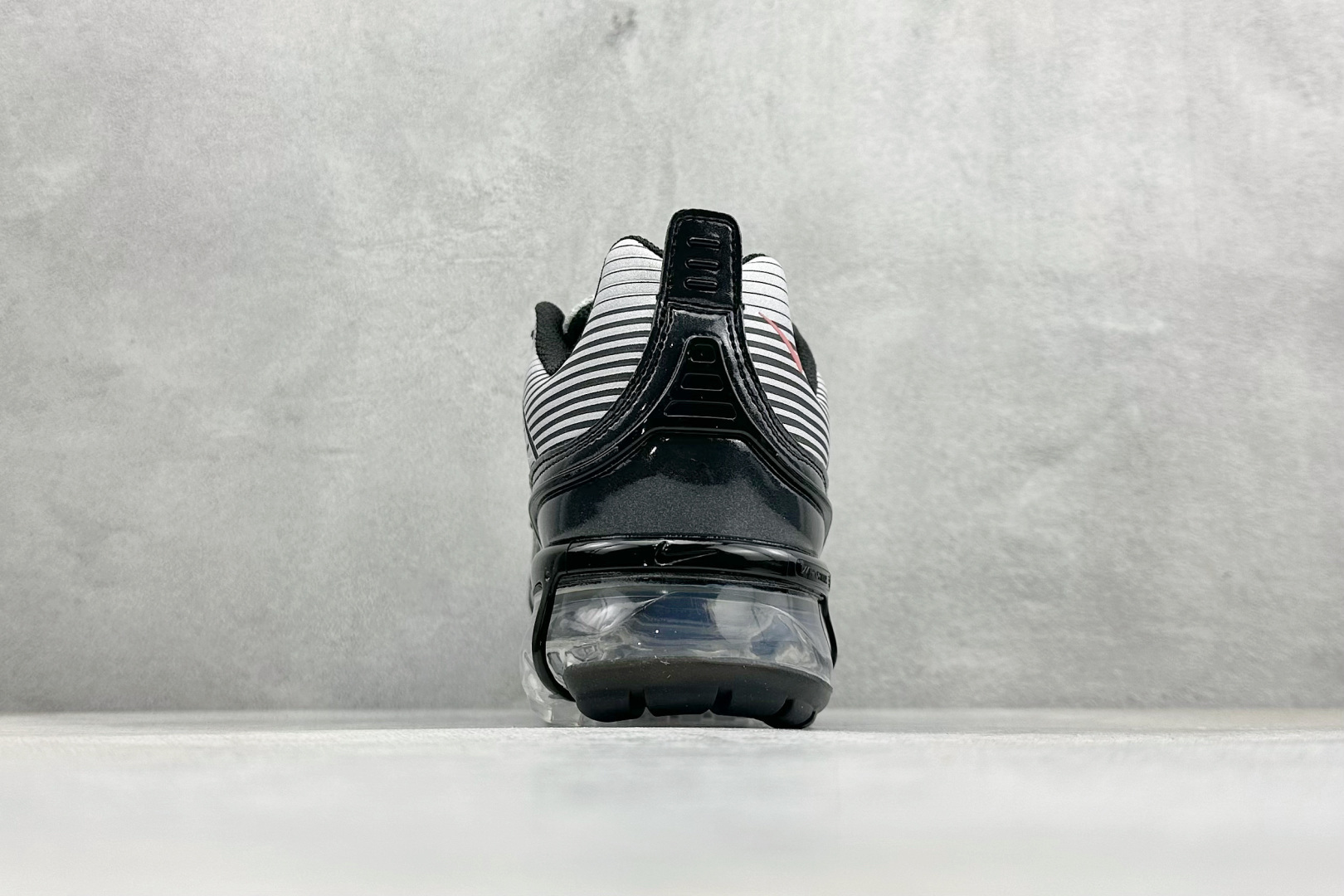 220 YH版 Nike Air Vapormax 360 全掌大气垫透气跑步鞋 CK2718-004