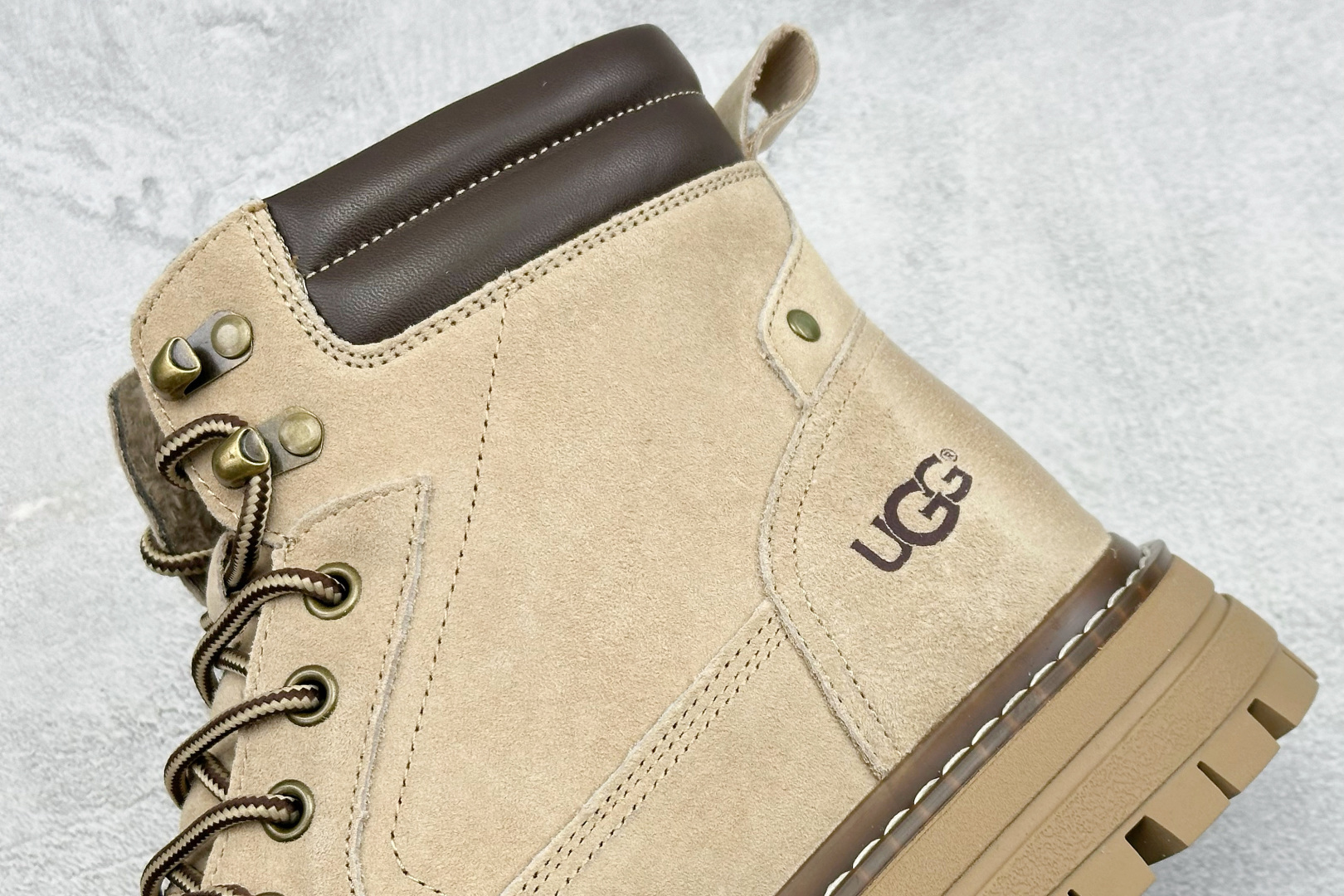 280 UGG Tasman Weather Hybrid 塔斯曼混合系列户外中帮休闲马丁靴雪地靴 U5856