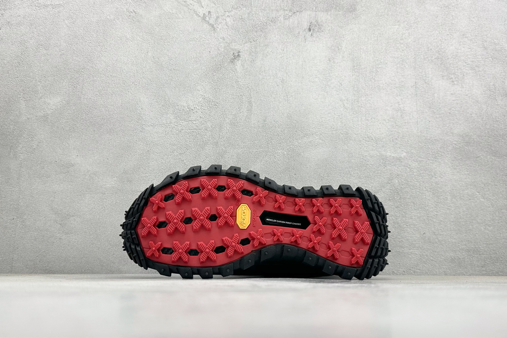 310 Moncler 蒙口 Trailgrip AMOEBA厚底系带耐磨低帮运动休闲鞋