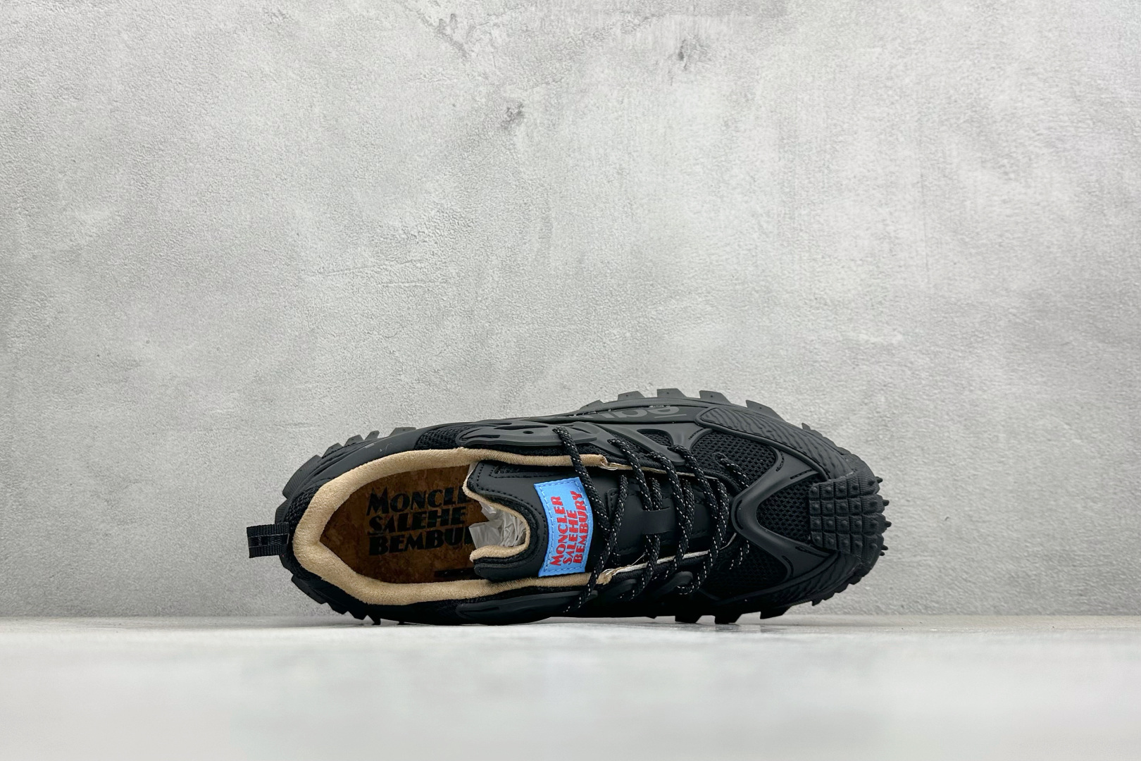 310 Moncler 蒙口 Trailgrip AMOEBA厚底系带耐磨低帮运动休闲鞋