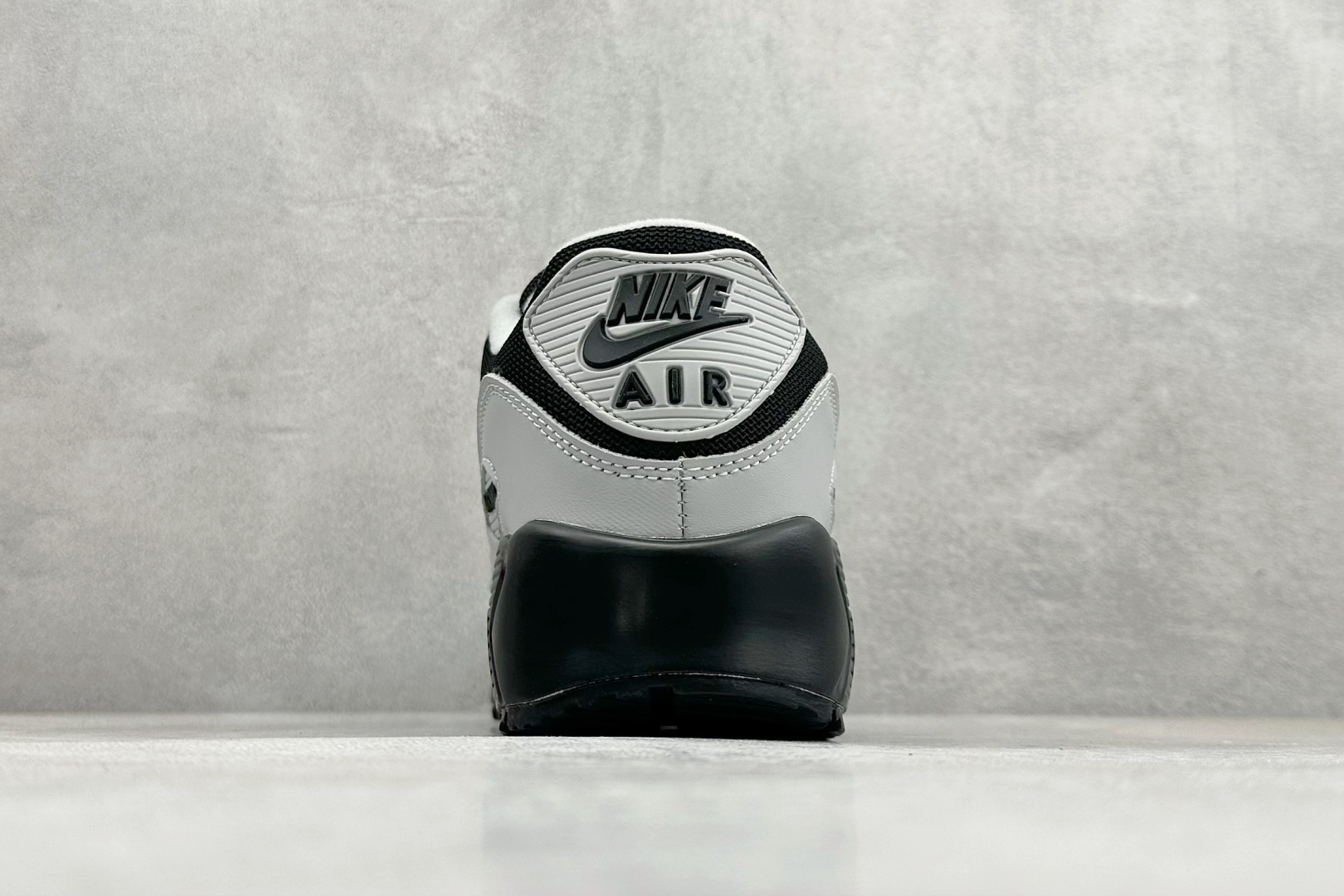 180 NK Air MAX 90 气垫复古减震跑步鞋 IM5989-077