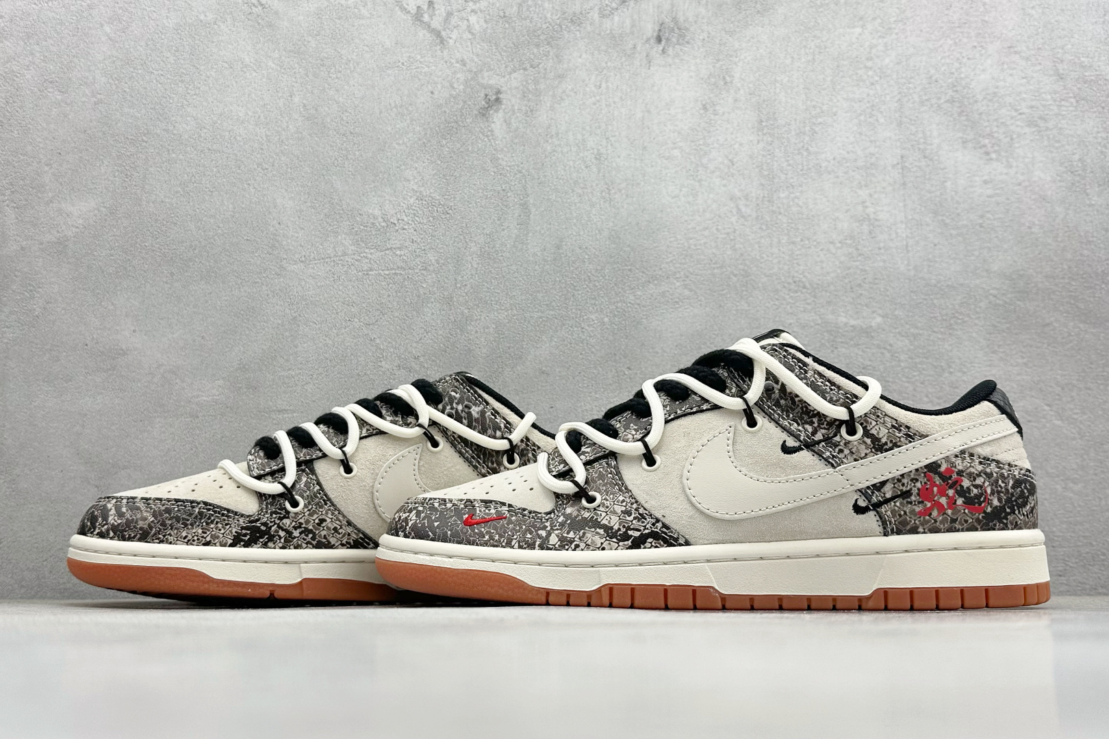 200 Nike Dunk Low Retro 蛇年限定绑带联名 周年高端定制 低帮休闲板鞋 YX5066-275