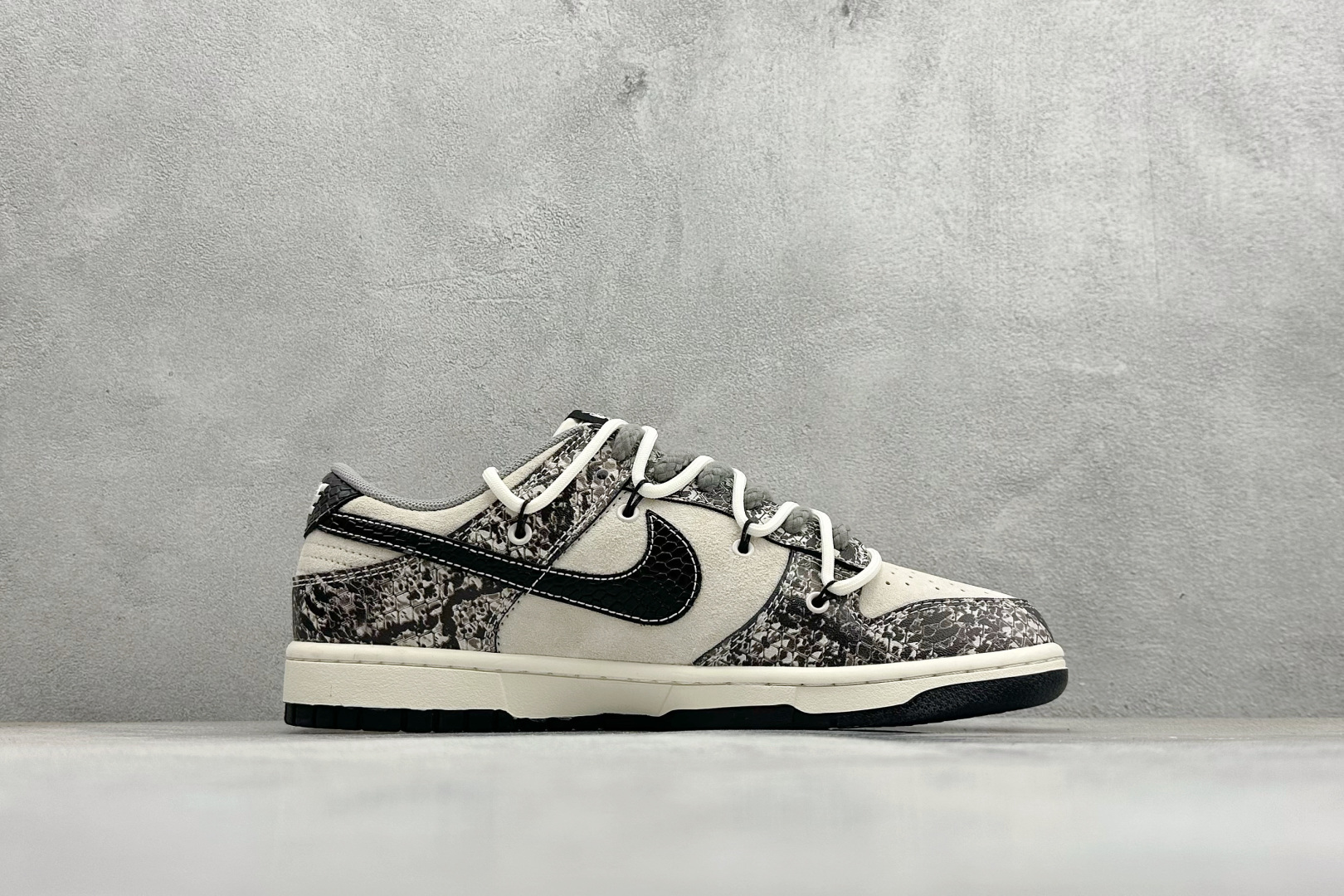 200 Nike Dunk Low Retro 蛇年限定绑带联名 周年高端定制 低帮休闲板鞋 YX5066-273