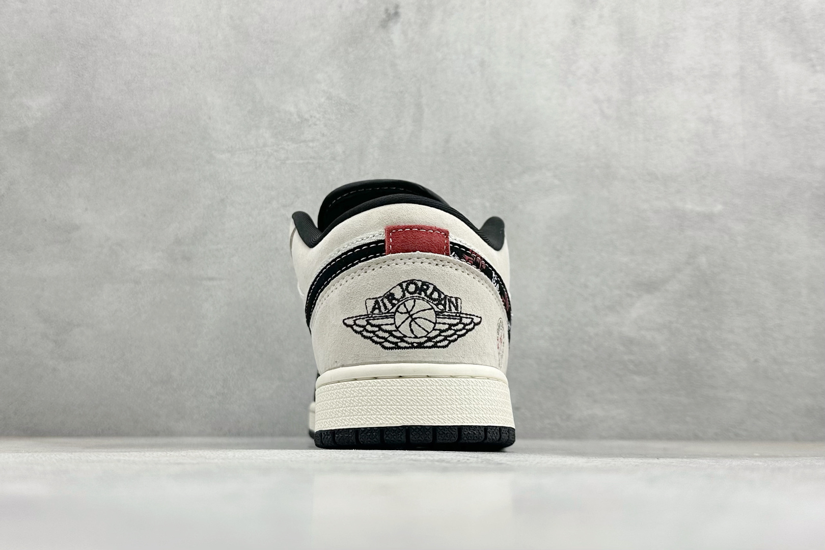 280 Air Jordan 1 Low AJ1 乔1 联名高端定制 低帮复古篮球鞋 LB8888-003