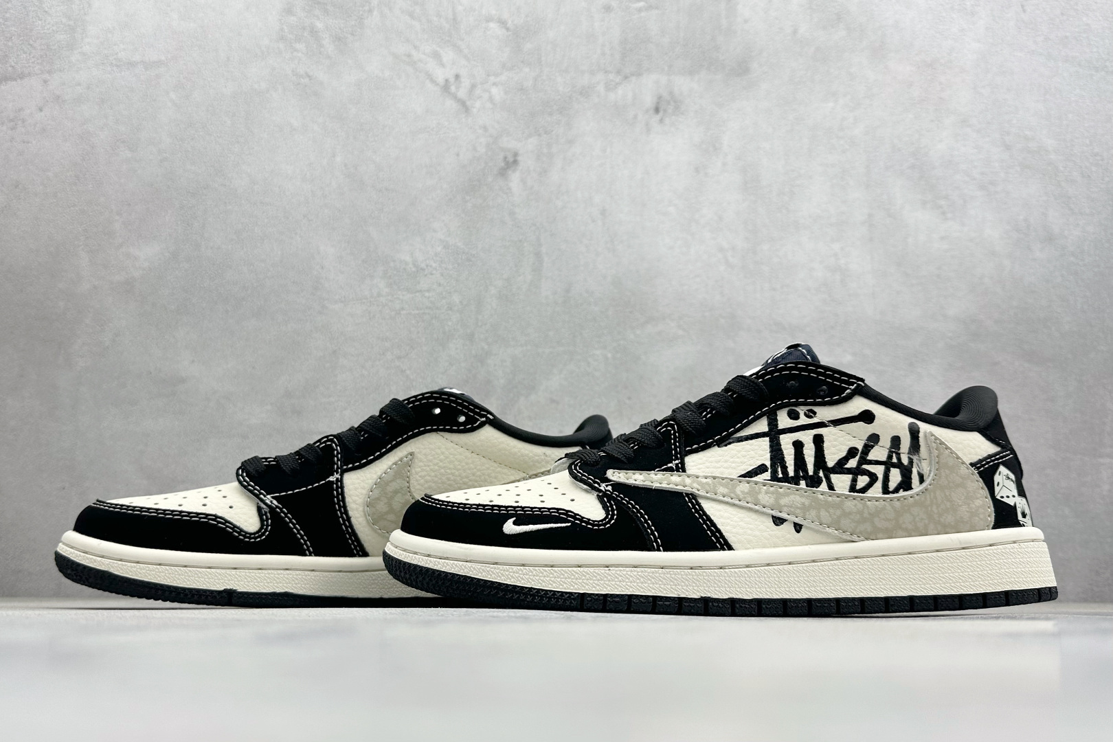 280 Air Jordan 1 Low AJ1 乔1 斯图西联名 倒钩高端定制 低帮复古篮球鞋 DD7866-102