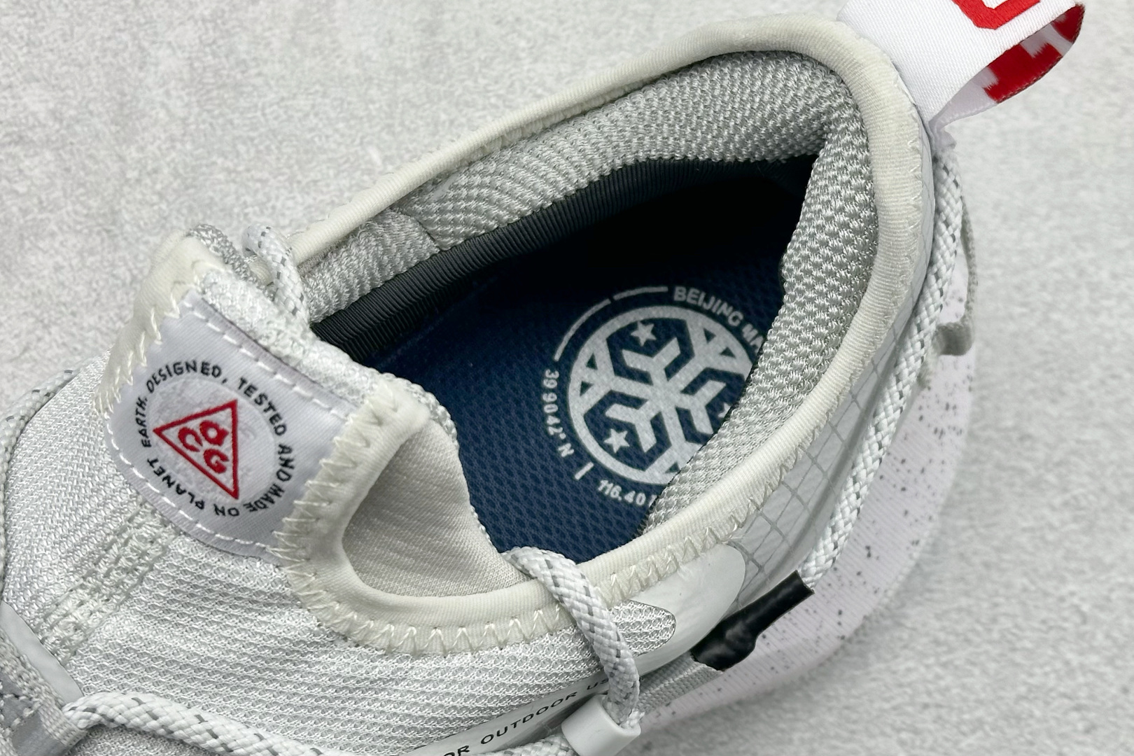 180 Nike ACG Mountain Fly Low GTX SE 减震防滑耐磨防水 低帮帮户外功能鞋 DX6675-001