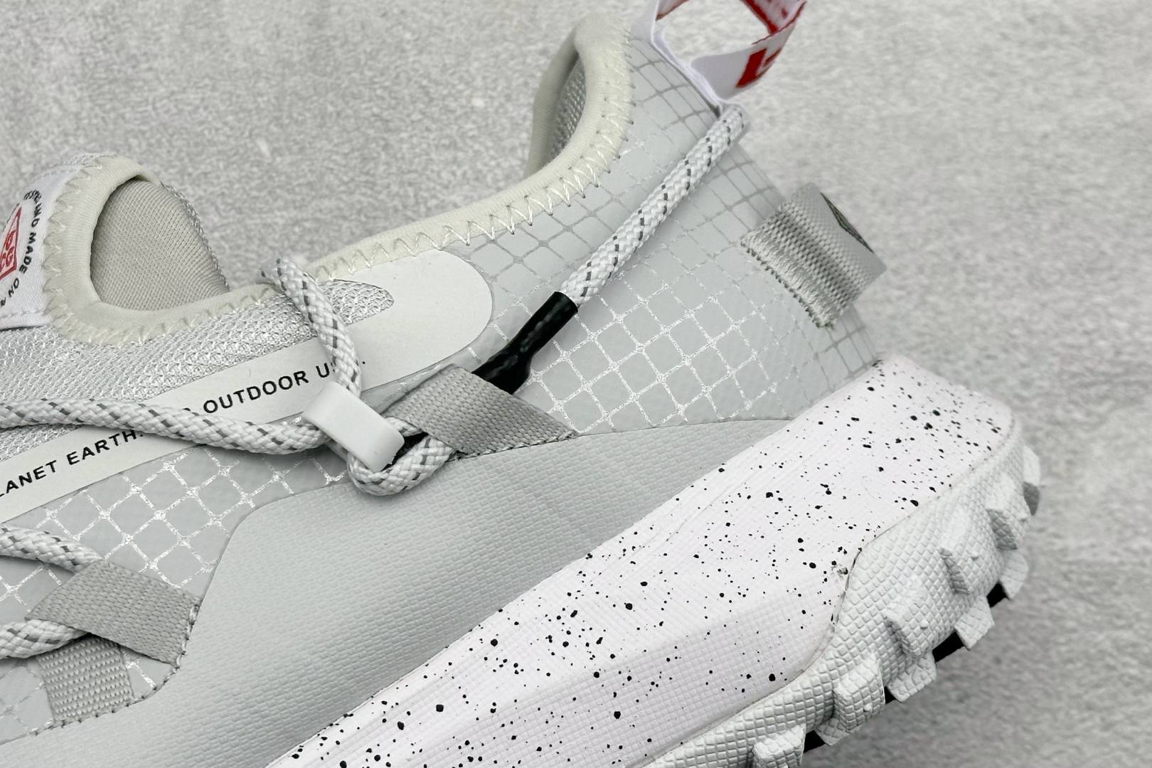 180 Nike ACG Mountain Fly Low GTX SE 减震防滑耐磨防水 低帮帮户外功能鞋 DX6675-001