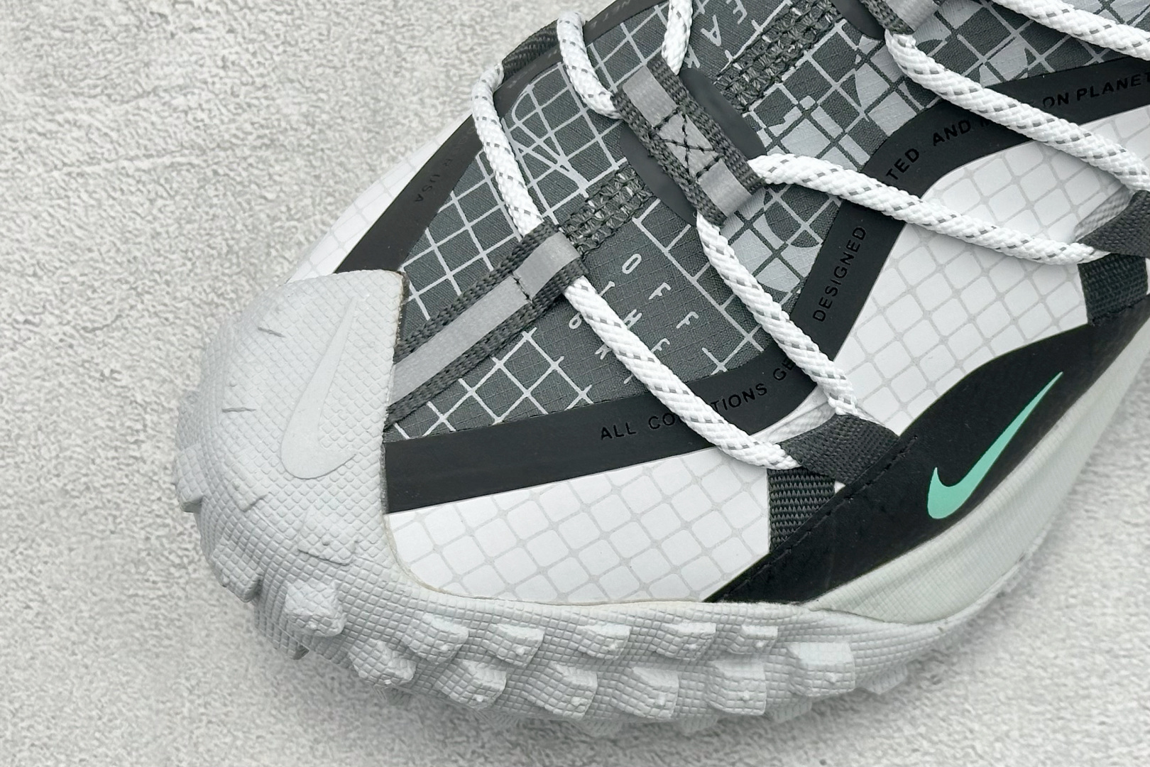 180 Nike ACG Mountain Fly Low GTX SE 减震防滑耐磨防水 低帮帮户外功能鞋 DD9334-100