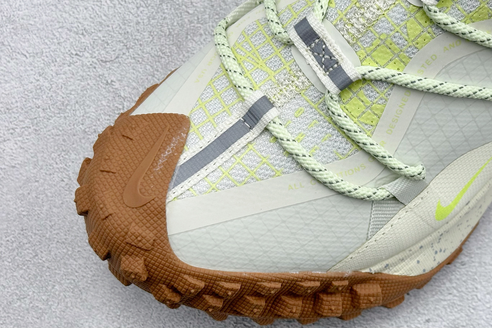 180 Nike ACG Mountain Fly Low GTX SE 减震防滑耐磨防水 低帮帮户外功能鞋 DD2861-001